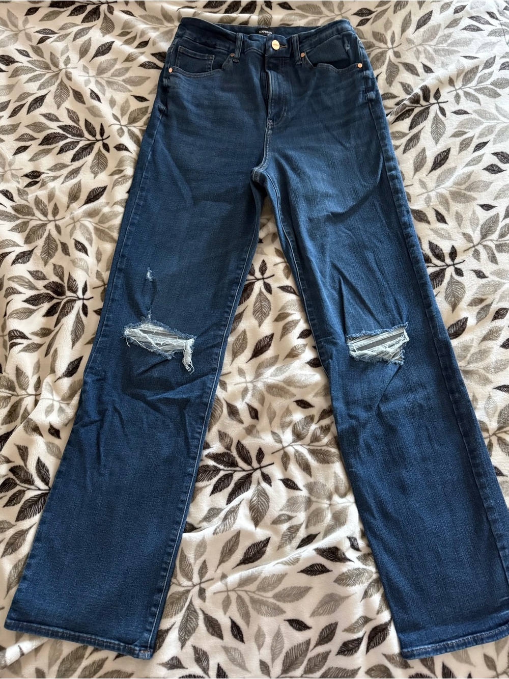 Express Dark Blue Straight-Leg Distressed Jeans